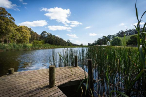 Отель Gracefield Estate  Нирим